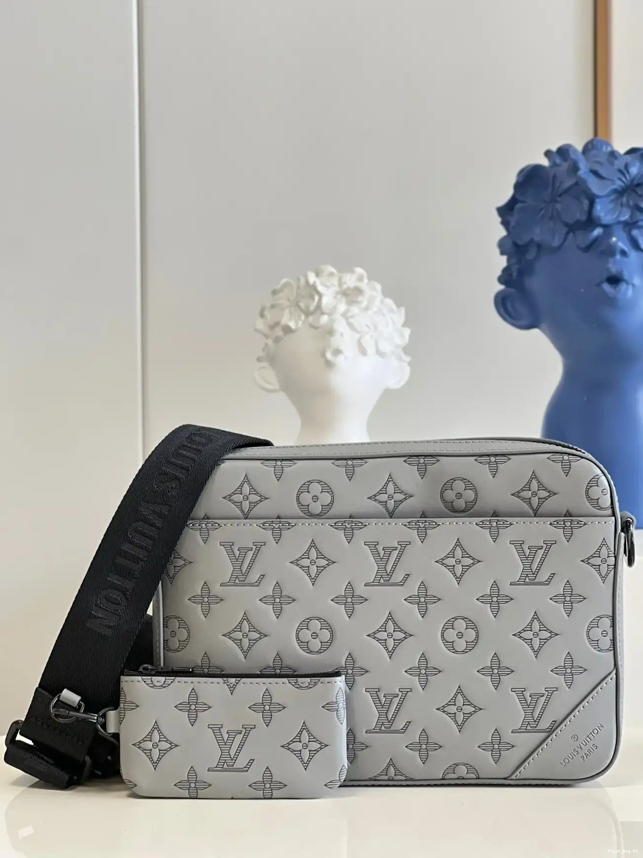 VUITTON DUO LOUIS MESSENGER 0629